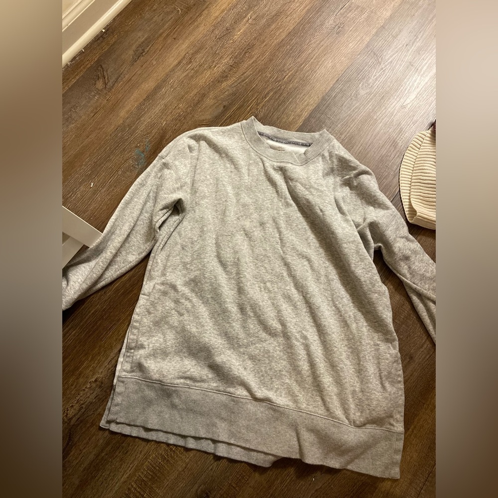 Aerie sweatshirt